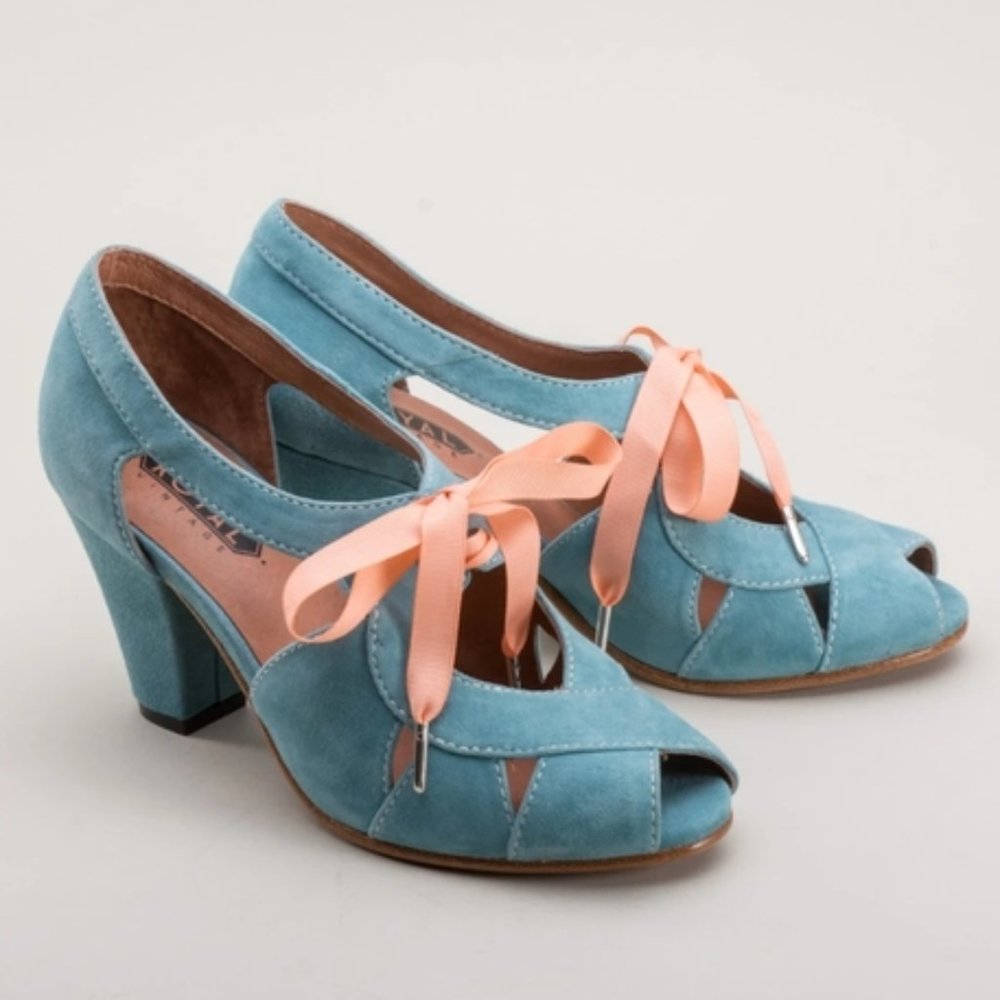 SOLD American Duchess "Cora" 1940s Vintage Suede Sandals
